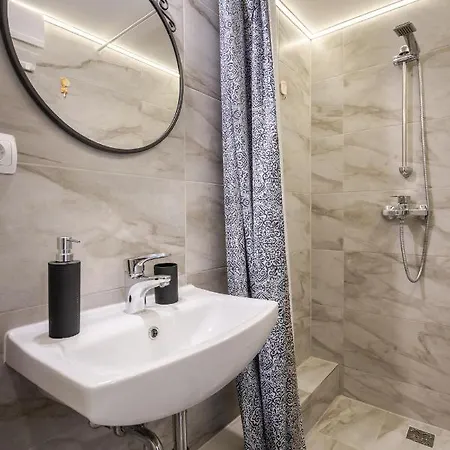 Cozy Apartment